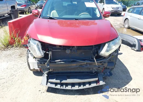 2015 Nissan Rogue S z USA, uszkodzony, nr VIN 5N1AT2MV5FC873632